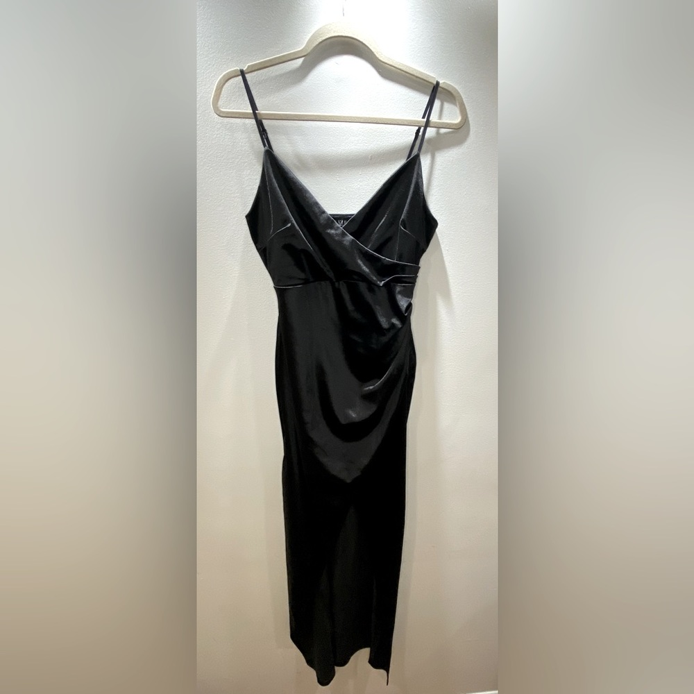 Akira - Satin Maxi Dress w/ Front Slit - Black - L